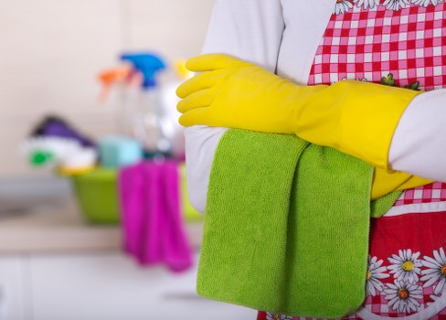 Safe handling of carpet cleaning products and tools
